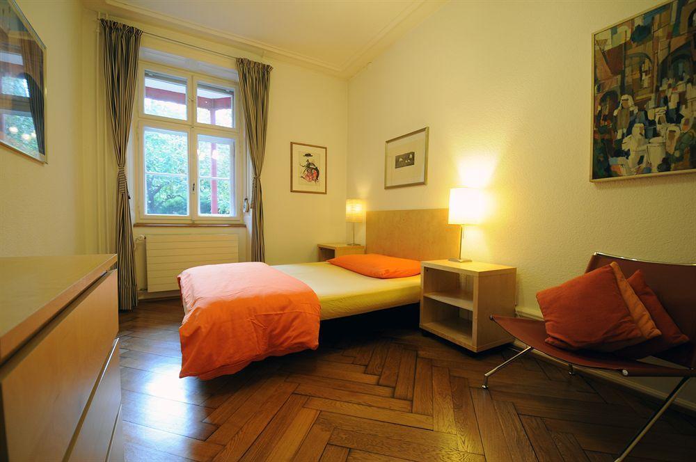 Unique Serviced Living @ Airport Line Basel Exterior foto